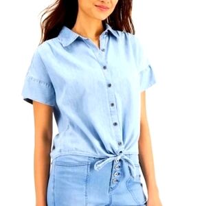 NWOT- STYLE & CO.- Light Blue Denim Button-Up Shirt